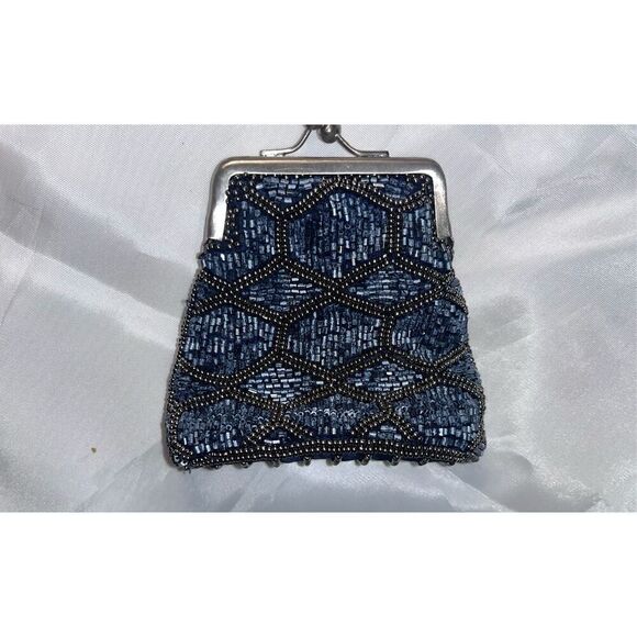 Elegant Blue Beaded Clutch - Picture 10 of 14